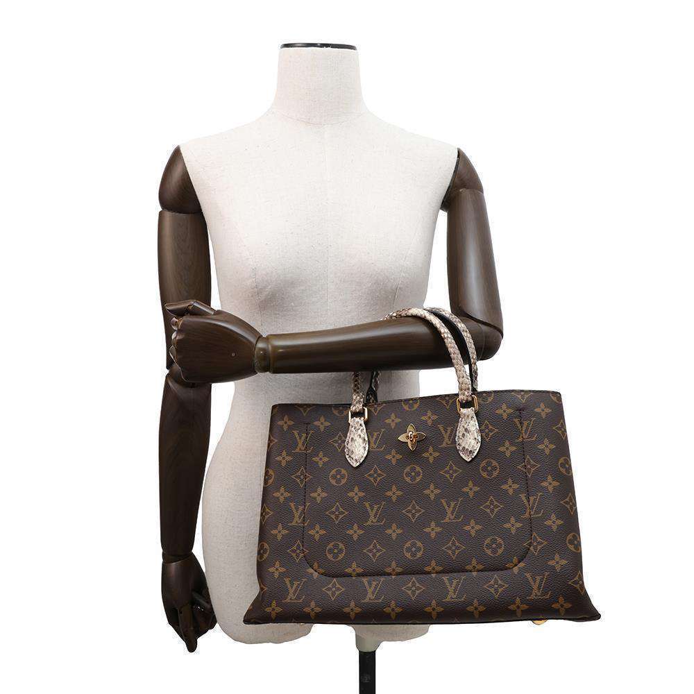 Louis Vuitton Monogram Python Flower Shoulder Bag… - image 4